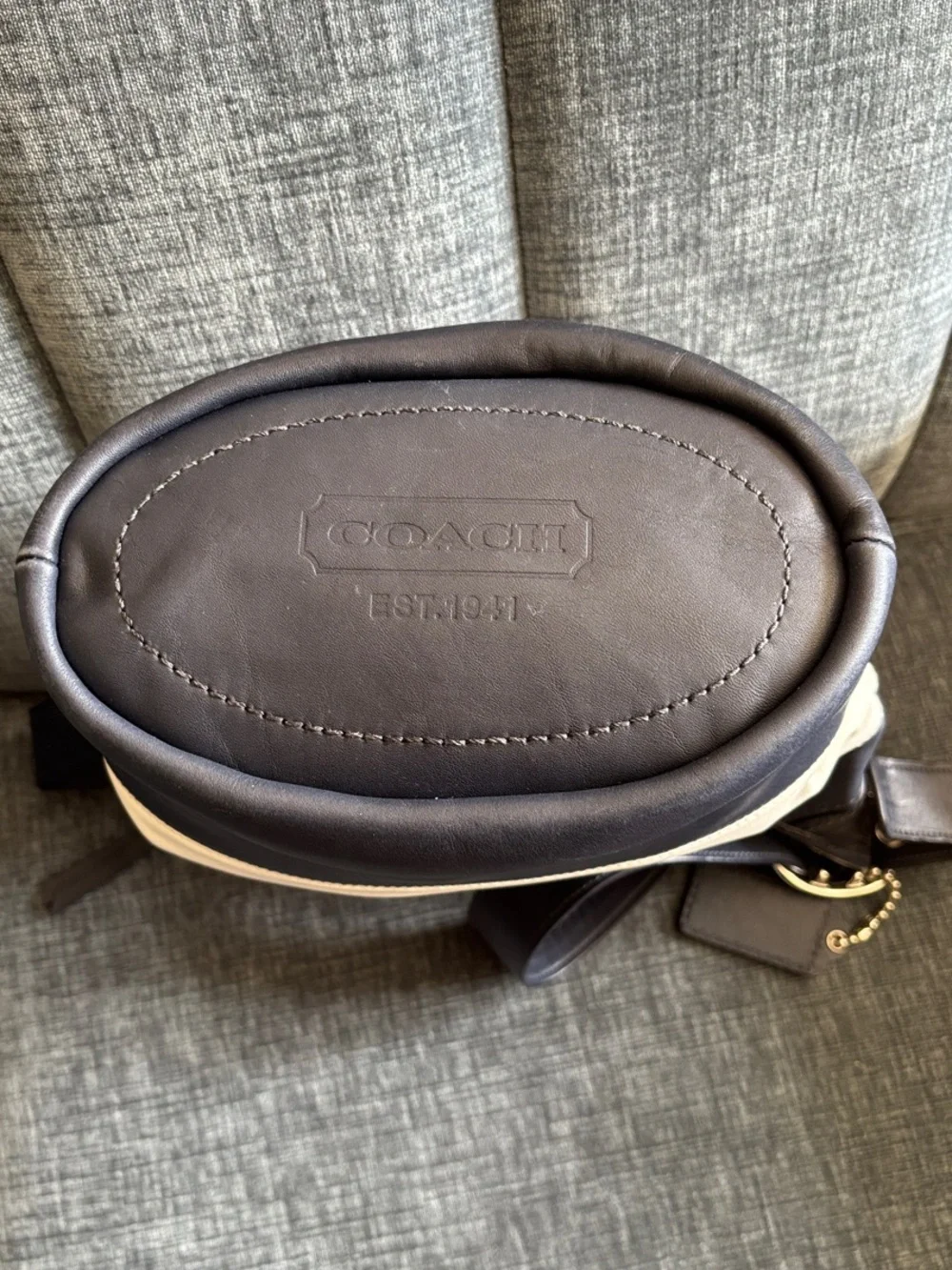 Coach classic pristine